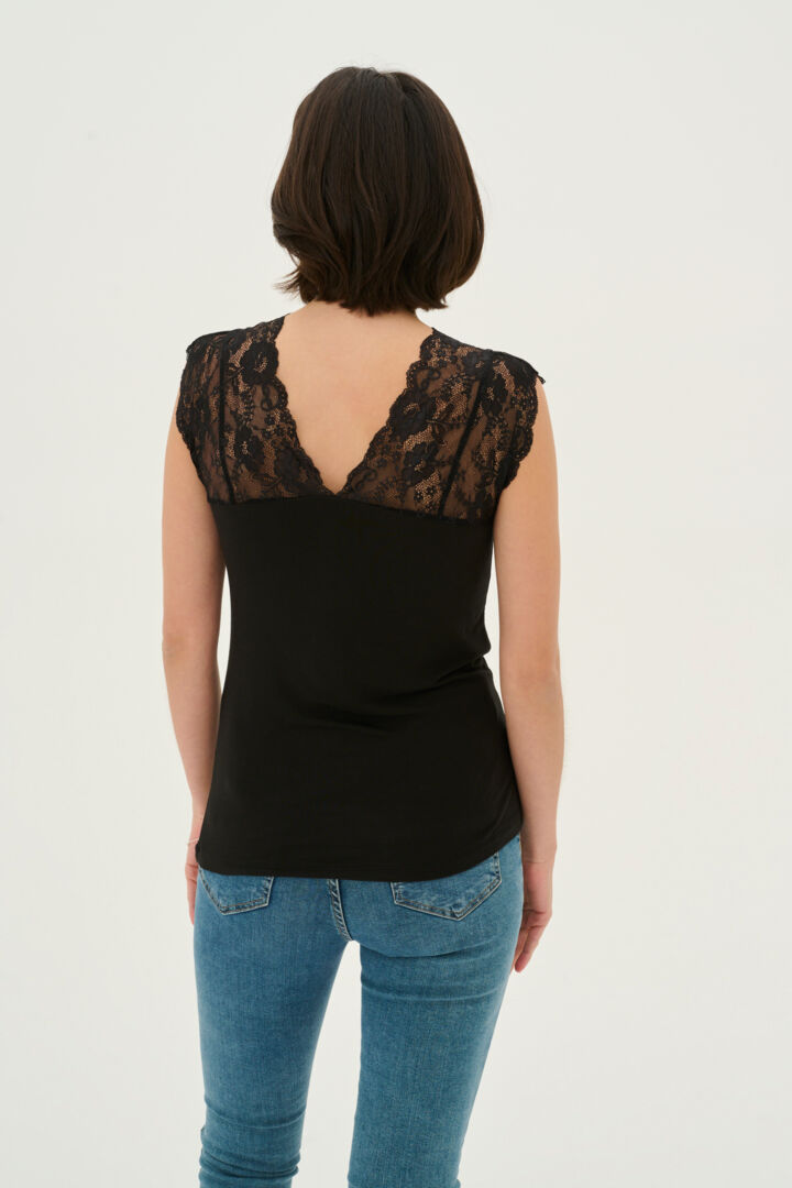 Poppy Lace Cami Black