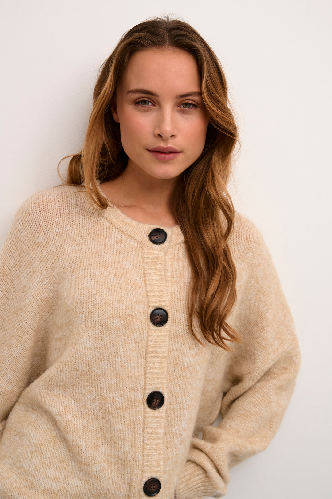 Kimmy Cardigan Sand